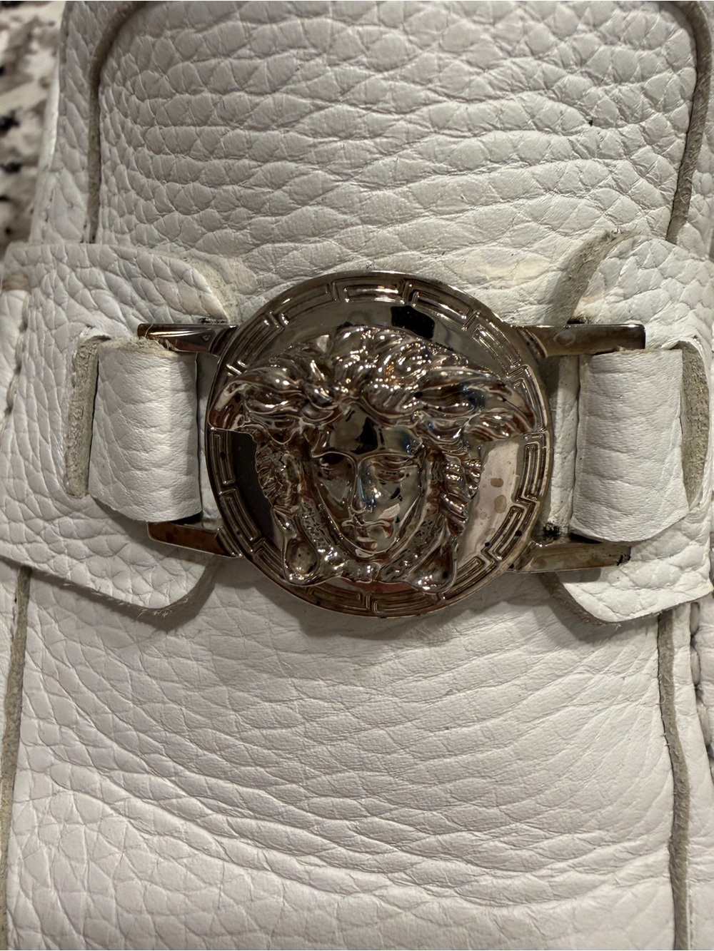 Versace Medusa White Pebbled Leather Slip-On Loafers Men’s US 10.5 EU 43.5 - Picture 7 of 9